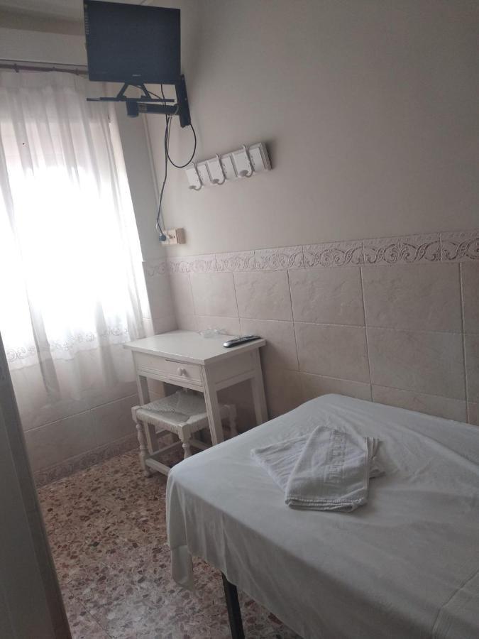 Pension Juan Pedro Рокетас-де-Мар Экстерьер фото