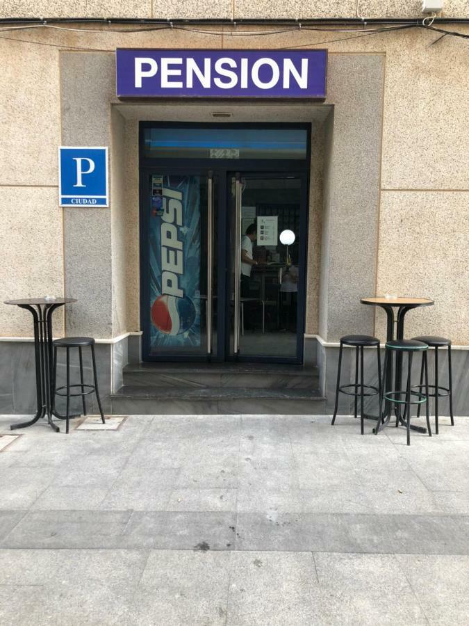 Pension Juan Pedro Рокетас-де-Мар Экстерьер фото