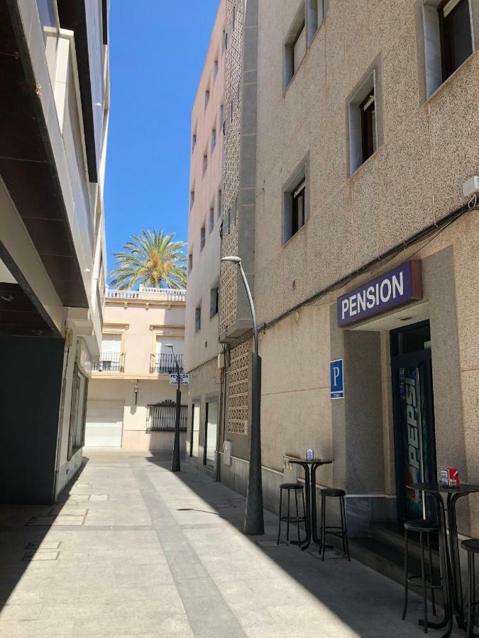 Pension Juan Pedro Рокетас-де-Мар Экстерьер фото